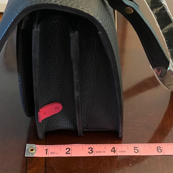 Angela Roi Eloise black vegan satchel crossbody - Picture 7 of 10